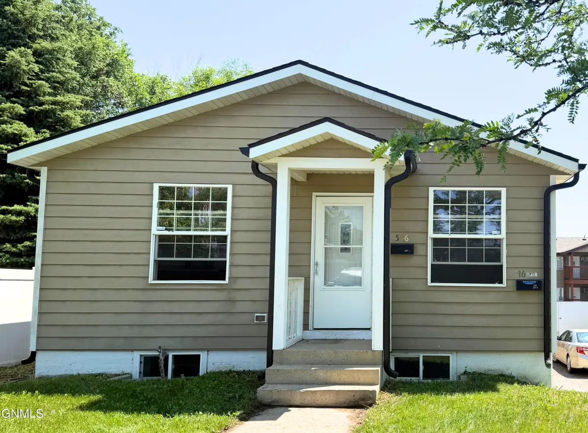 516 University Avenue, Williston, ND 58801 - #1