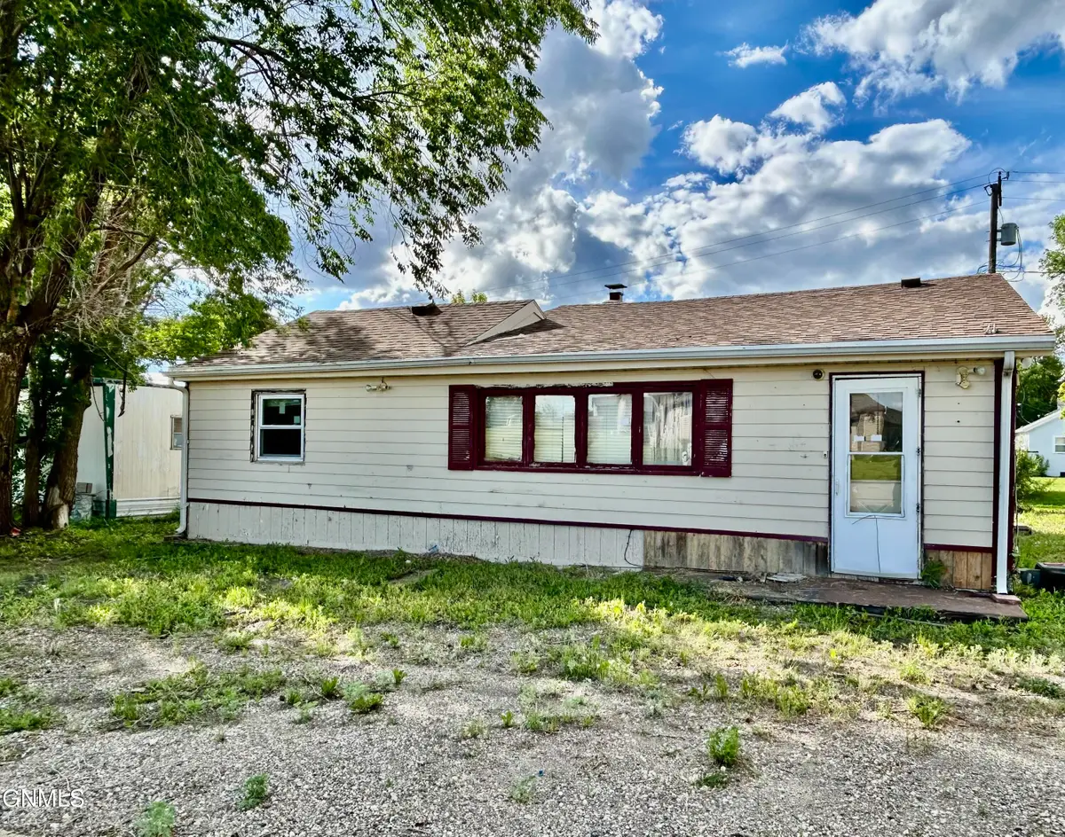 206 Stewart Avenue, Underwood, ND 58576 - #1