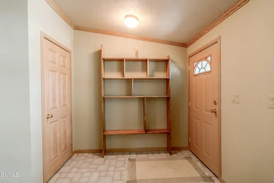 4036 Avondale Drive, Bismarck, ND 58503 - #3