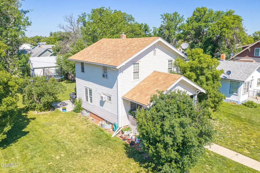123 Lincoln Avenue S, Sidney, MT 59270 - #2