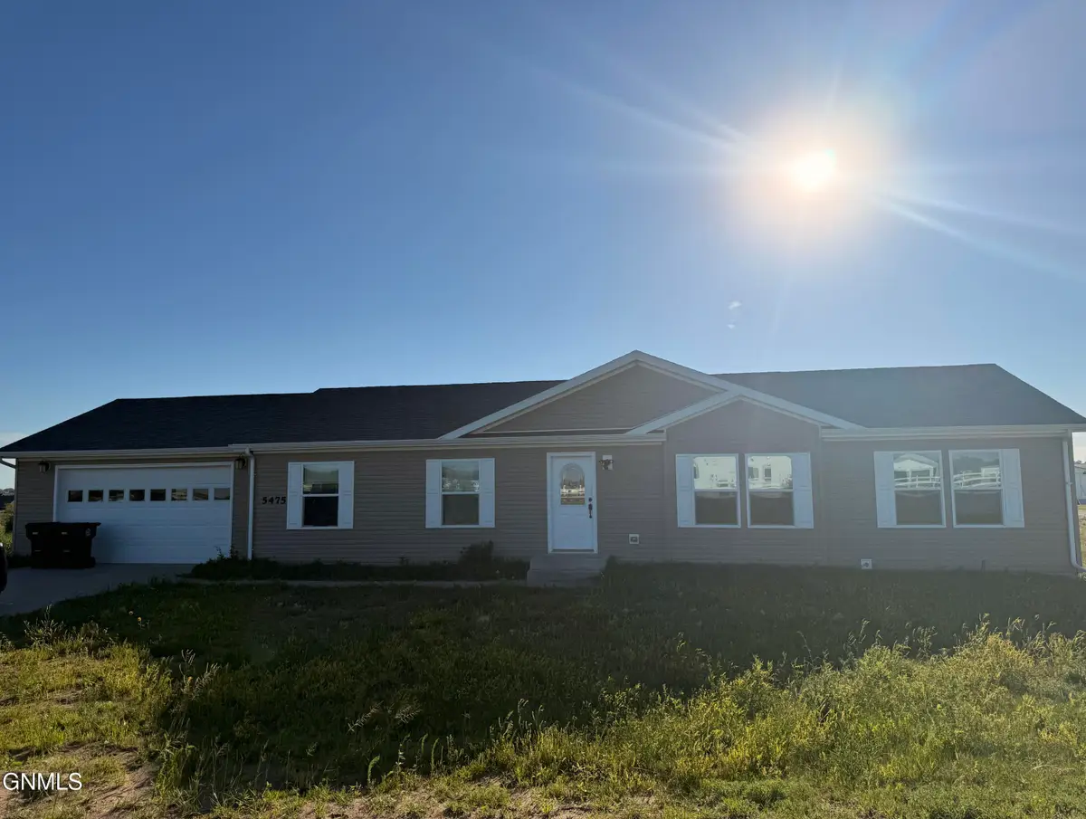 5475 Nicholas Avenue, Williston, ND 58801 - #1