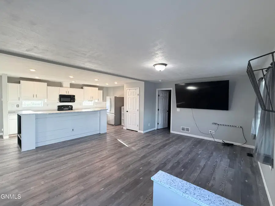5475 Nicholas Avenue, Williston, ND 58801 - #3
