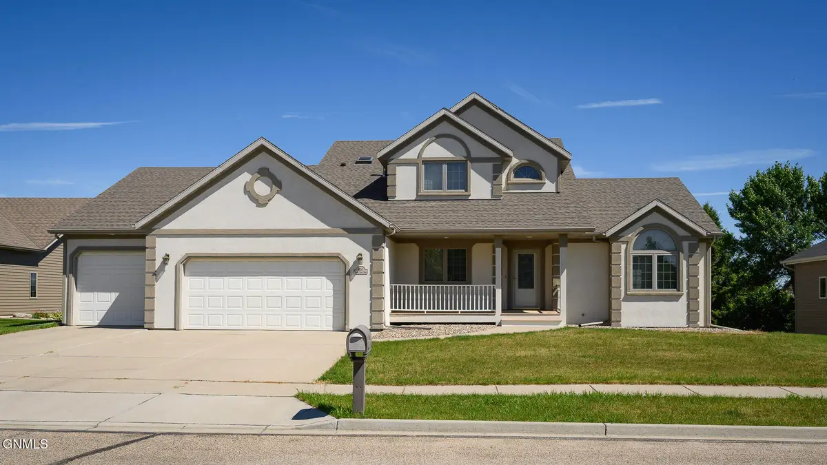 800 Saddle Ridge Road, Bismarck, ND 58503 - #1