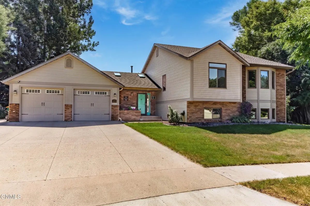 757 Augsburg Avenue, Bismarck, ND 58504 - #1