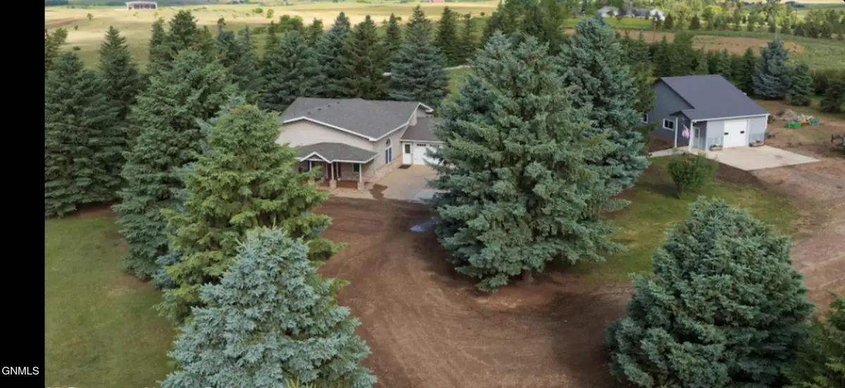3251 104t Avenue Sw, Dickinson, ND 58601 - #1