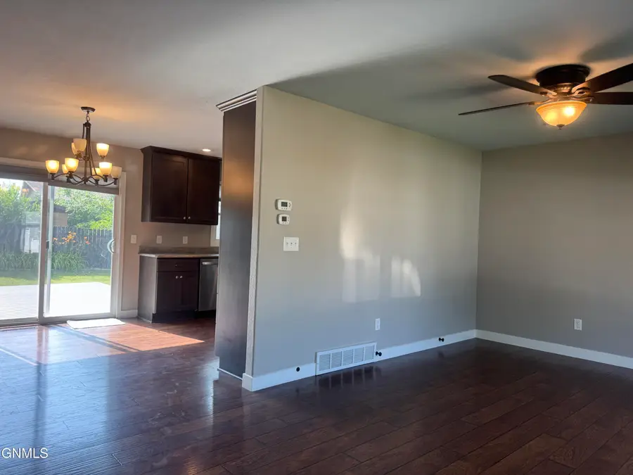 648 5th Avenue Sw, Dickinson, ND 58601 - #2