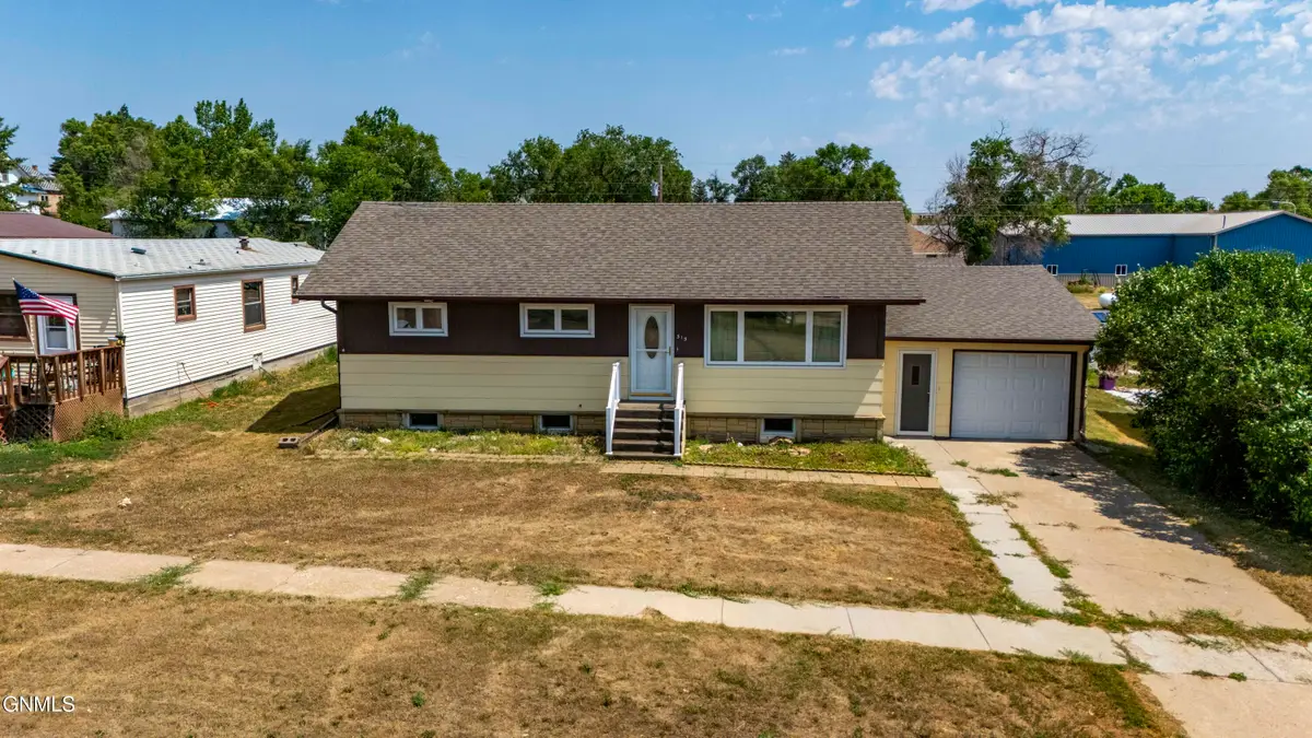 315 Main Street, Flasher, ND 58535 - #1