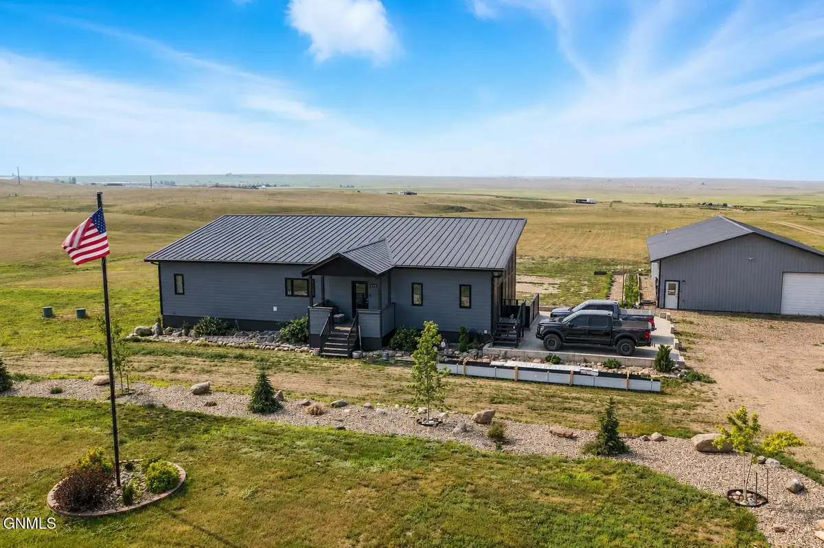 14726 Lambert Street, Williston, ND 58801 - #1