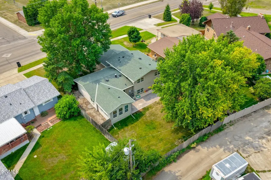 1106 18th Street W, Williston, ND 58801 - #2