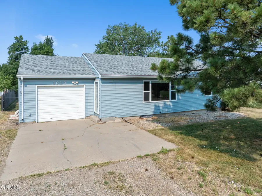 1012 44th Street Se, Minot, ND 58701 - #2