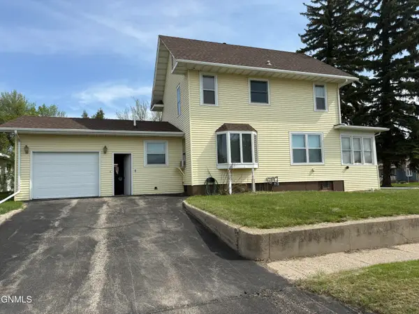 426 Main Street S, Stanley, ND 58784