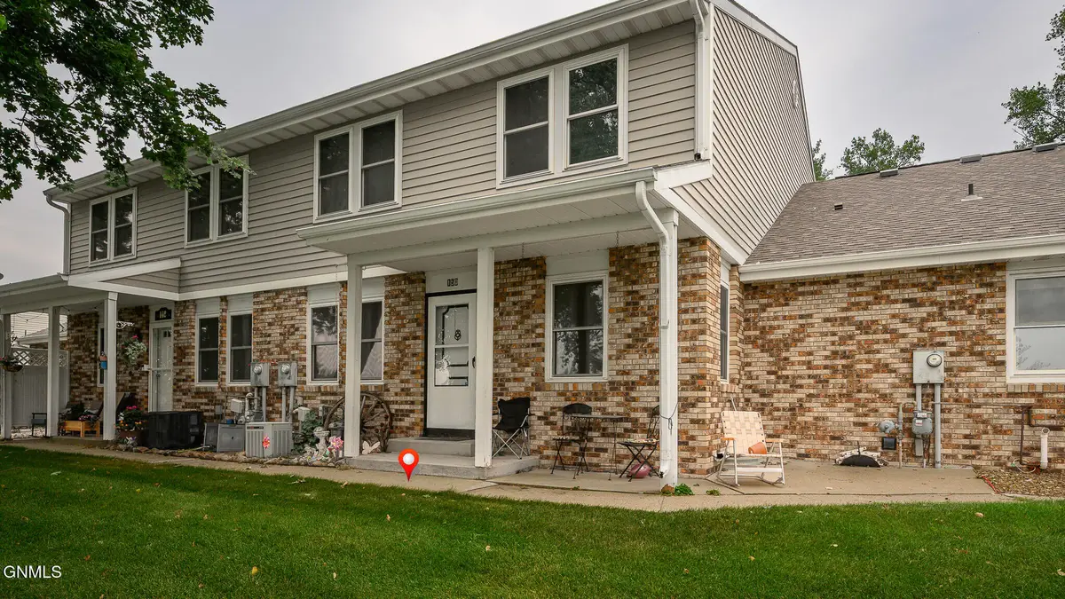 150 Riverside Park #150, Bismarck, ND 58504 - #1