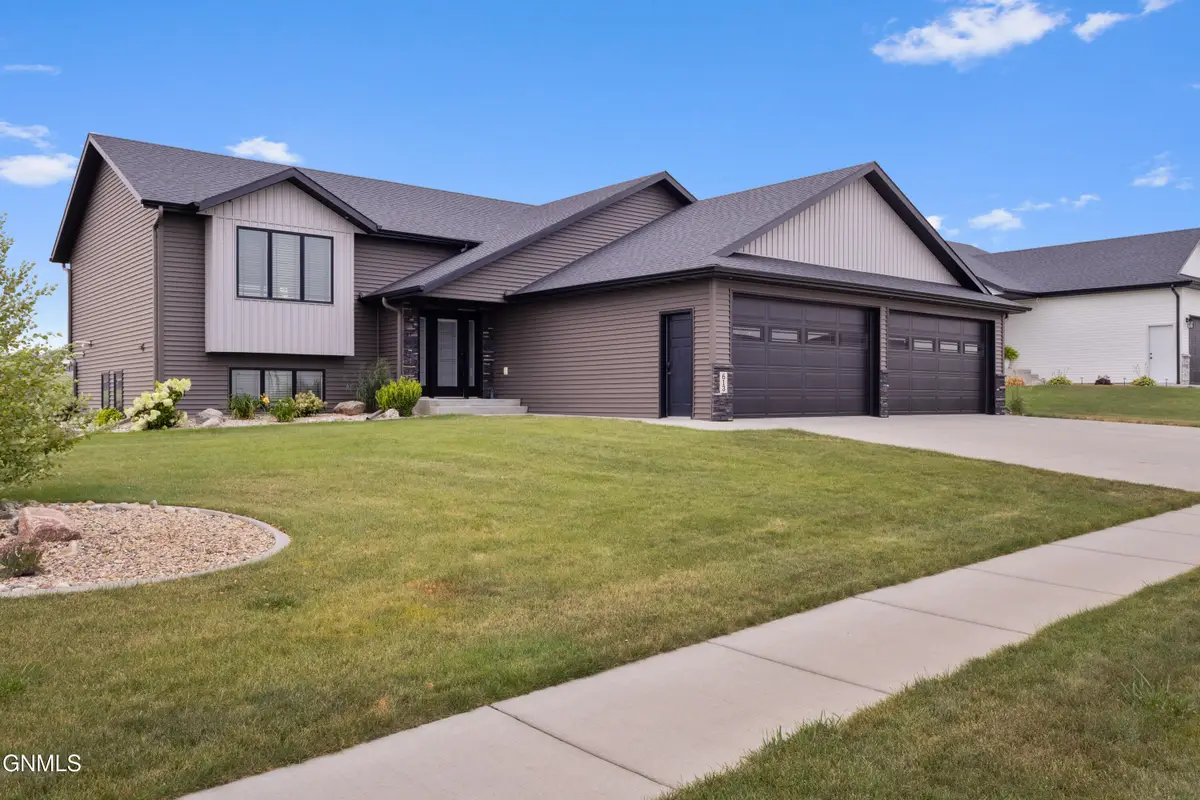 613 Lasalle Drive E, Bismarck, ND 58503 - #1