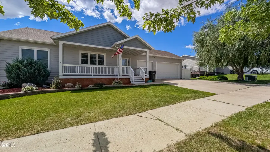 3225 Prairie Commons Street, Williston, ND 58801 - #3