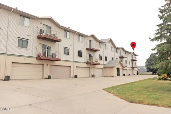 131 3rd Avenue Se #302, Mandan, ND 58554