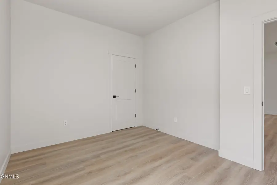 3325 35th Street W, Williston, ND 58801 - #3