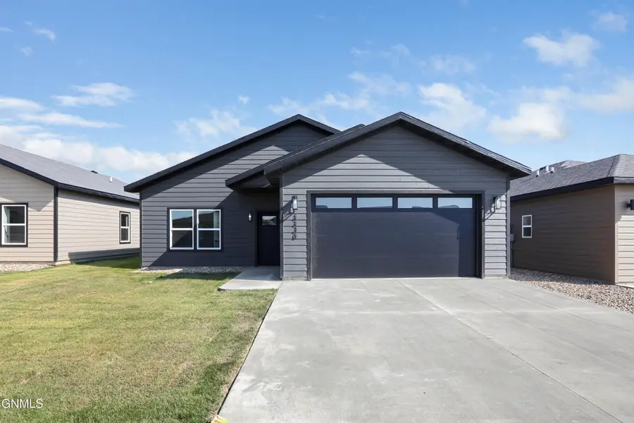 3330 34th Street W, Williston, ND 58801 - #2
