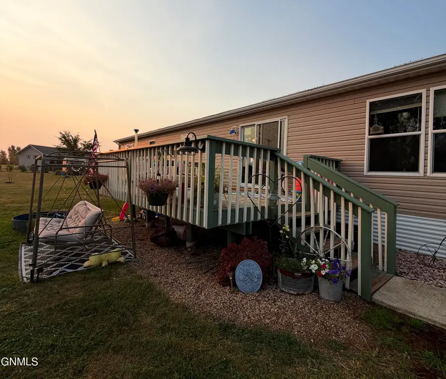 510 School Street Sw, Medina, ND 58467 - #3