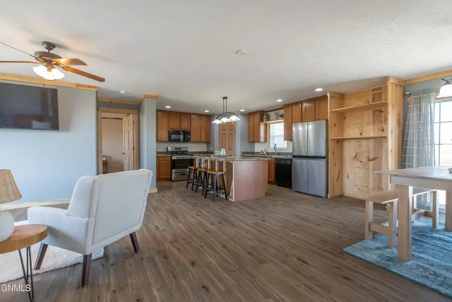 2604 141q Avenue Nw, Alexander, ND 58831 - #2