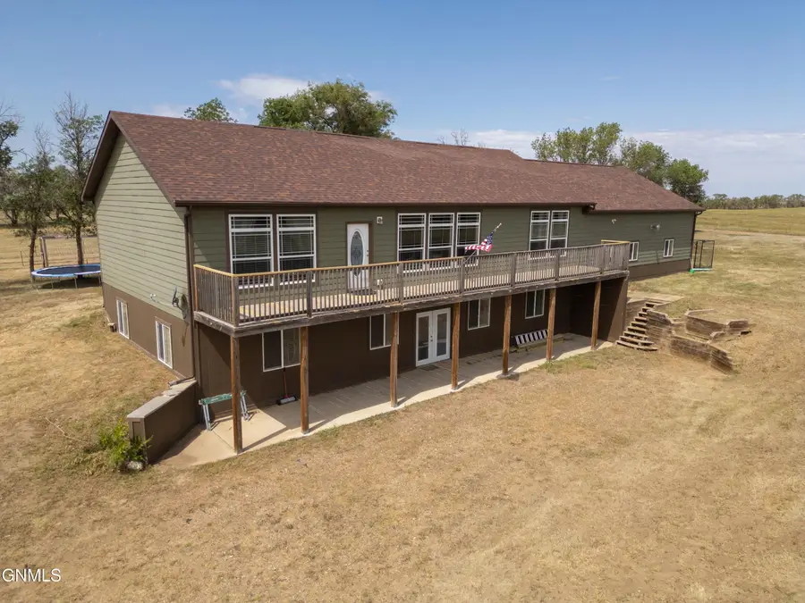 425 124th Avenue Nw, Grassy Butte, ND 58634 - #2