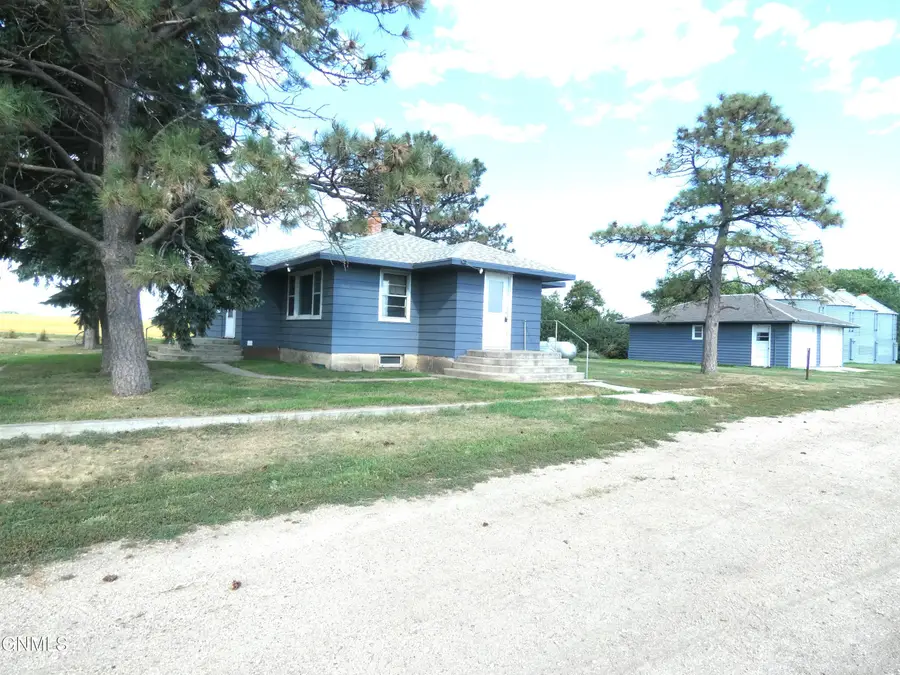 6622 11th Avenue Se, Hazelton, ND 58544 - #2