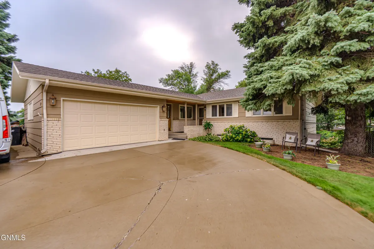 237 Redstone Drive, Bismarck, ND 58503 - #1