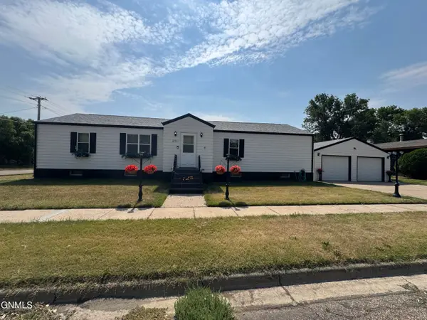 201 4th Street Nw, Beulah, ND 58523