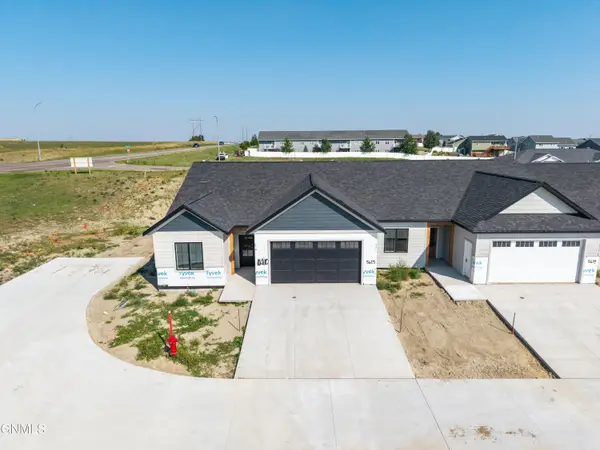 5625 Marble Point, Bismarck, ND 58503