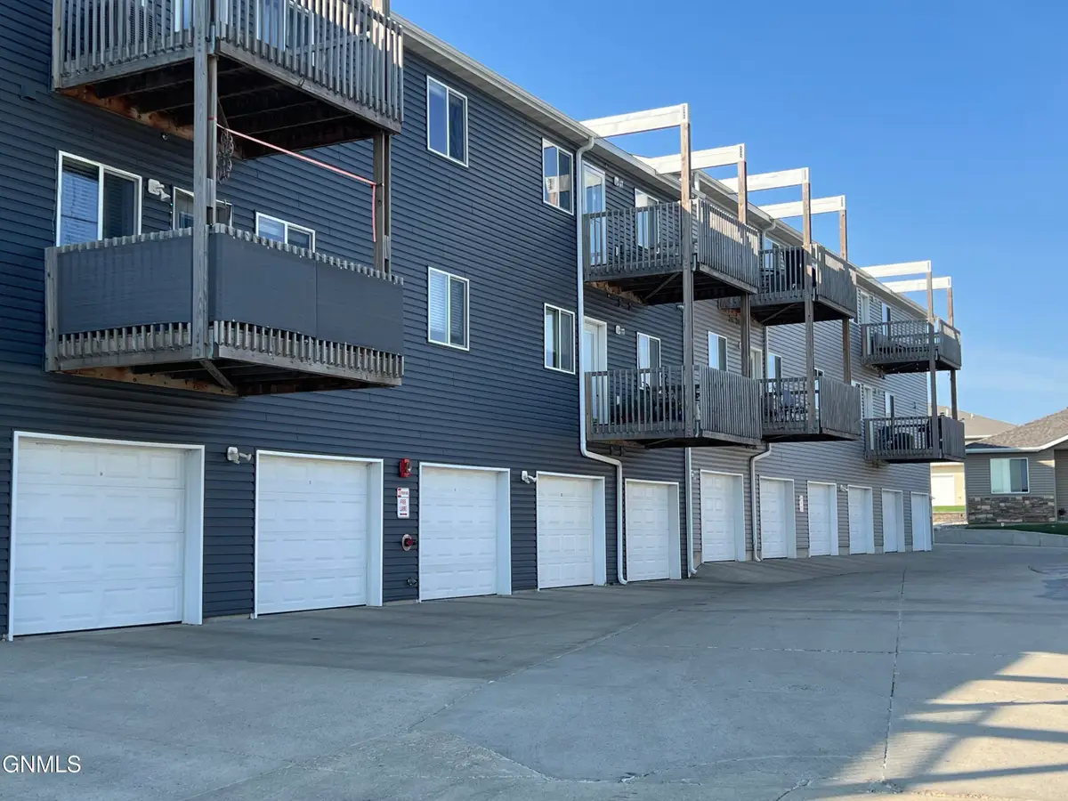 829 Canada Avenue #2, Bismarck, ND 58503 - #1
