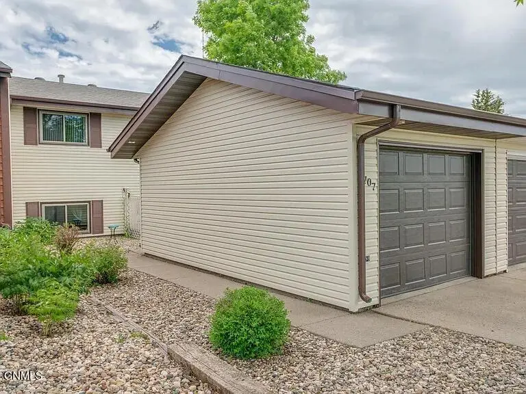 707 35th Street N, Bismarck, ND 58501 - #1