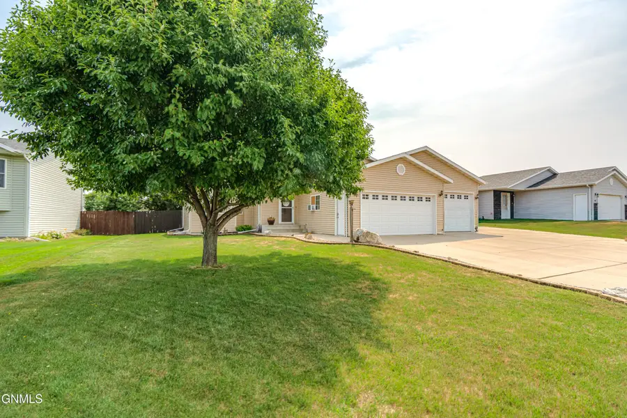 63 Haywood Drive, Lincoln, ND 58504 - #2