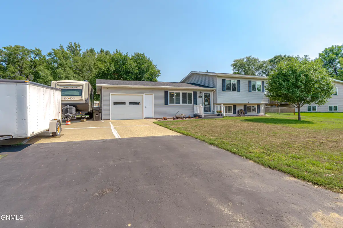 6 Brevet Place, Lincoln, ND 58504 - #1