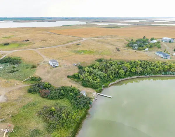 #36 Blue Lake #995 8f St Nw, Mercer, ND 58559