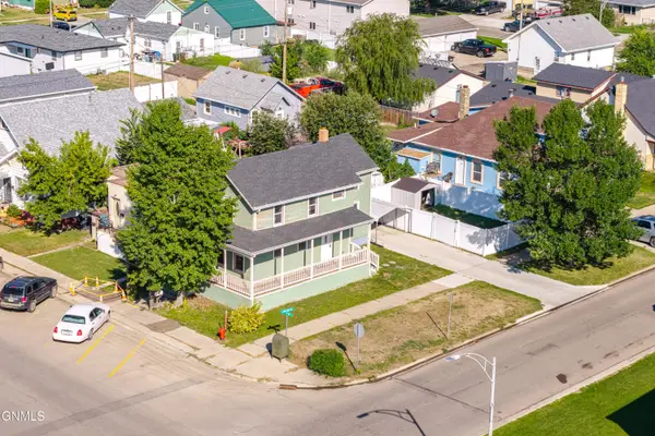 310 1st Avenue Ne, Mandan, ND 58554