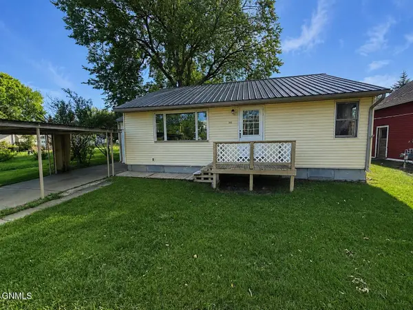309 3rd Street N, New Salem, ND 58563