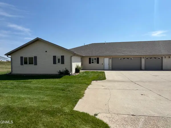 3213 Nebraska Drive #3, Bismarck, ND 58503