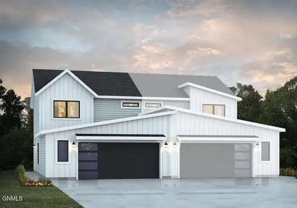 4704 Obsidian Court Nw, Mandan, ND 58554