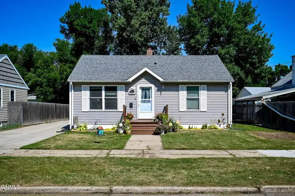 1204 5th Avenue Nw, Minot, ND 58703