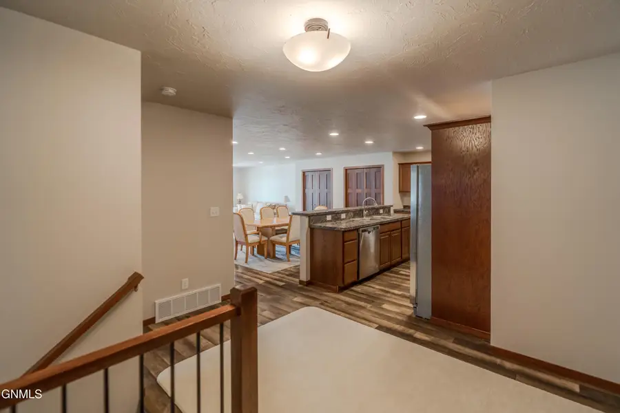 235 Irvine Loop, Bismarck, ND 58504 - #3