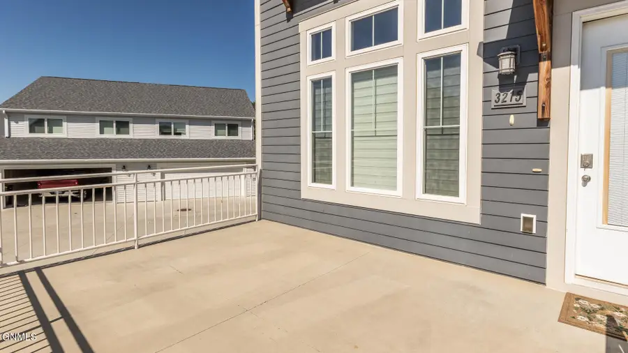 3215 Kenner Loop, Bismarck, ND 58504 - #2