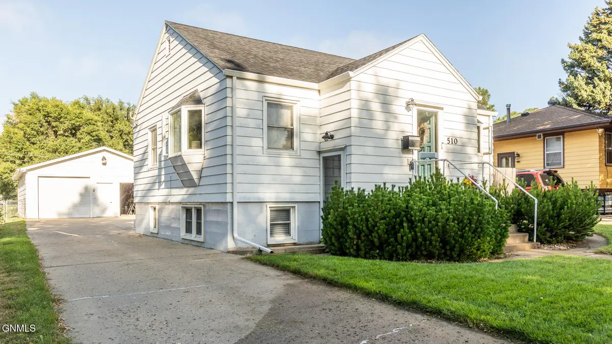 510 16th Street N, Bismarck, ND 58501 - #1
