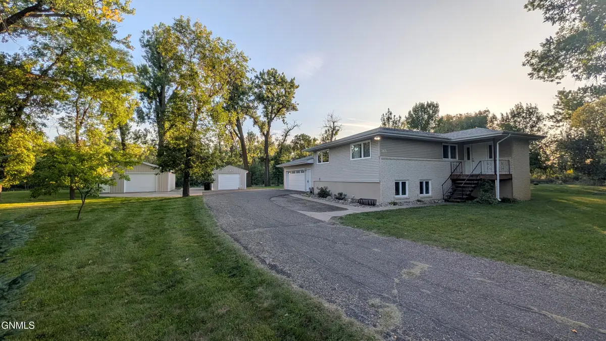 365 Glenwood Drive, Bismarck, ND 58504 - #1