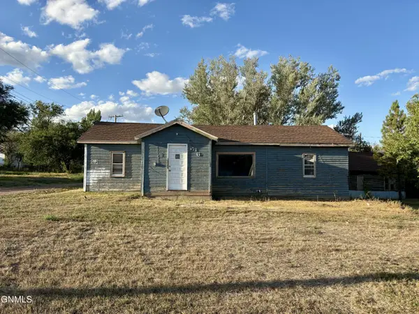 546 4th Street Se, Beach, ND 58621