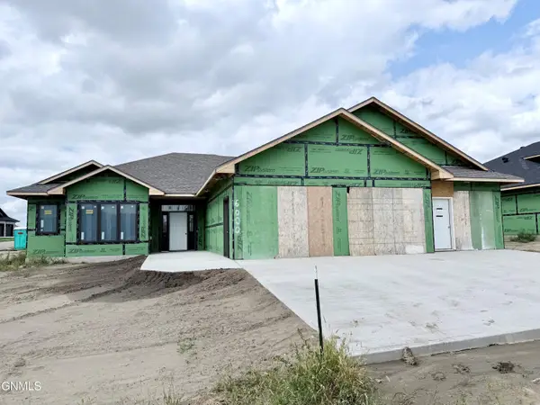 6000 Heritage Rdg Road, Bismarck, ND 58503