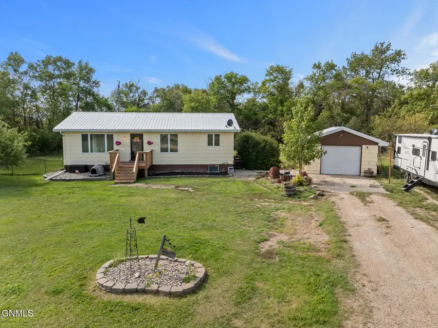 6147 101st Avenue Nw, White Earth, ND 58794 - #2