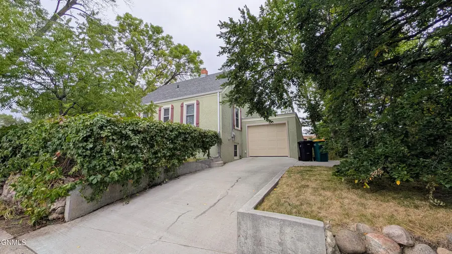 701 17th Street, Bismarck, ND 58501 - #2
