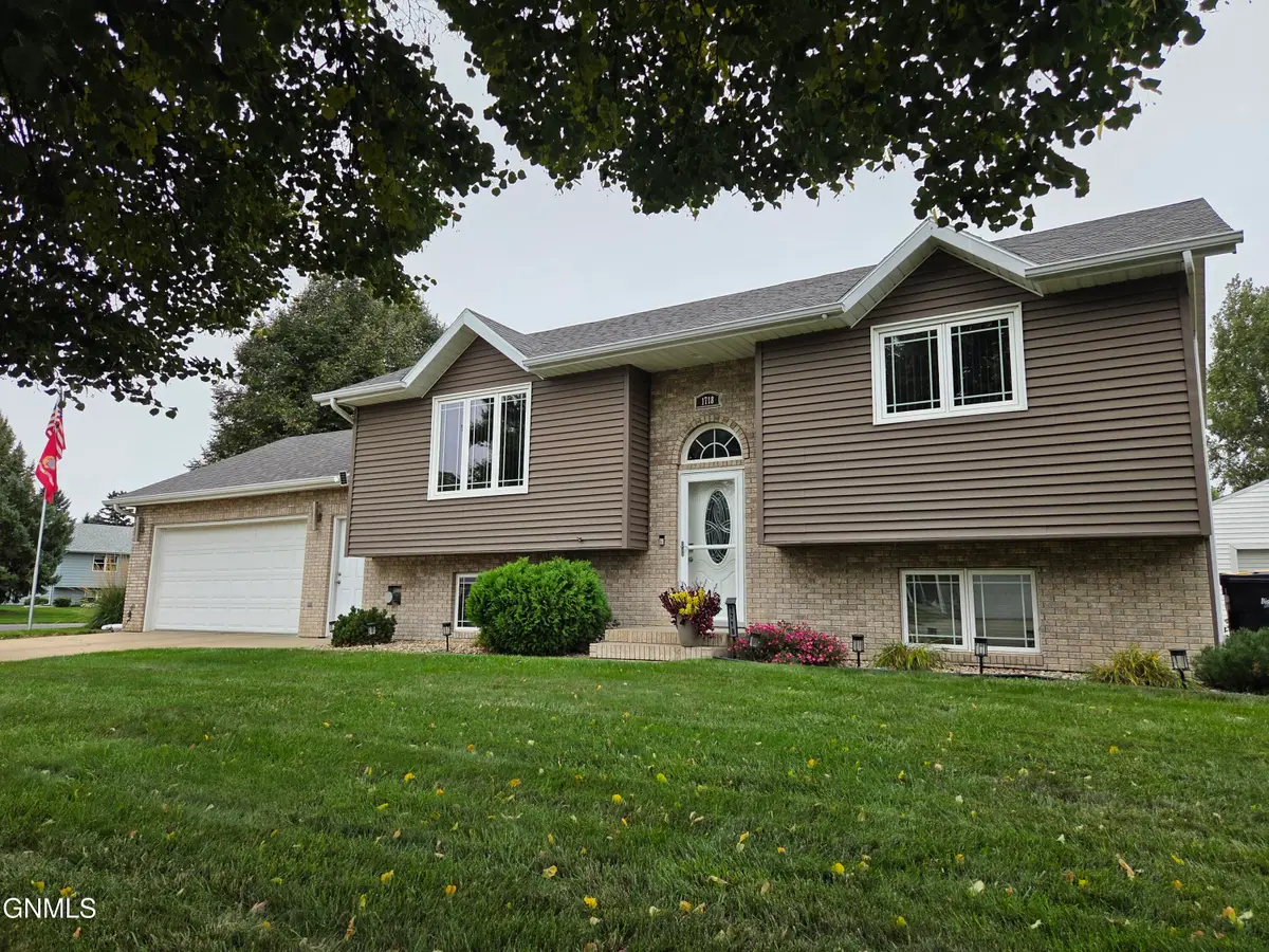 1718 Billings Drive, Bismarck, ND 58504 - #1