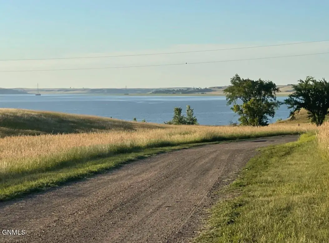 Lot 11 Little Beaver Bay Trail, Linton, ND 58552 - #1