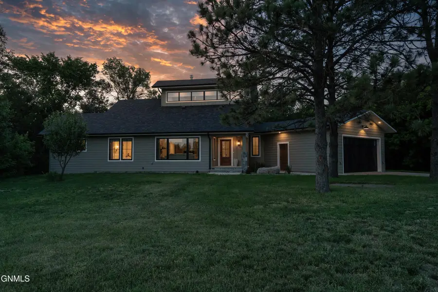 5050 123rd Avenue Ne, Bismarck, ND 58503 - #2