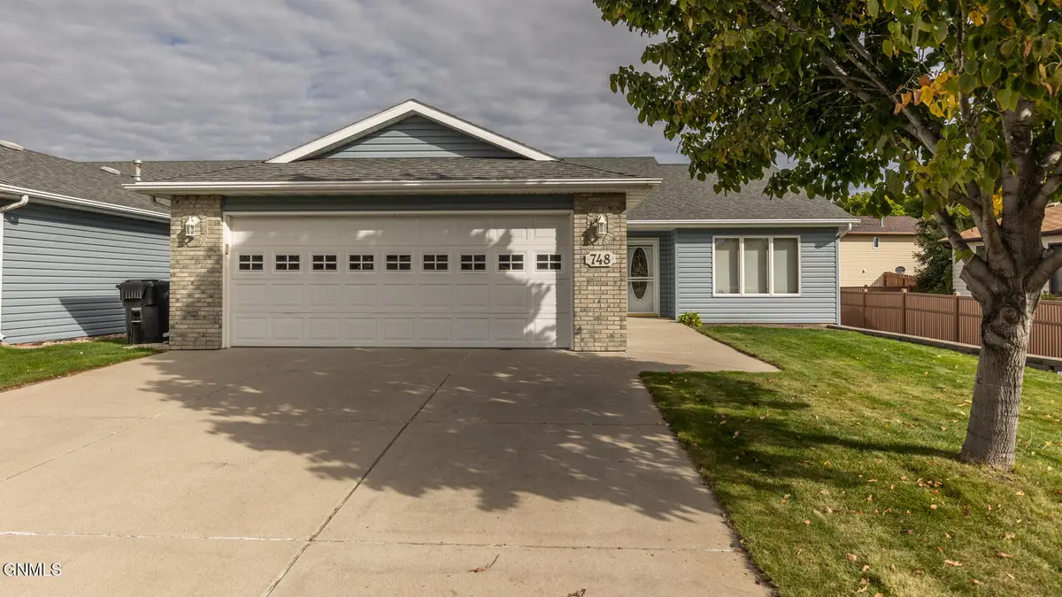 748 Interstate Avenue W, Bismarck, ND 58503 - #1